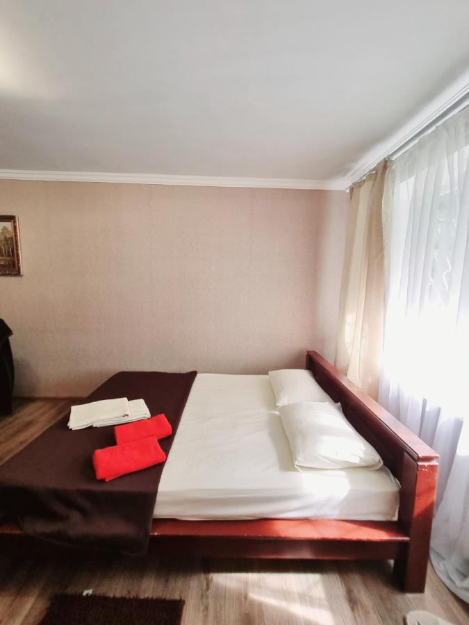 2-Кімнатна Квартира У Центрі На Олександра Поля, Шпиталь, 16Лікарня Dněpropetrovsk Exteriér fotografie